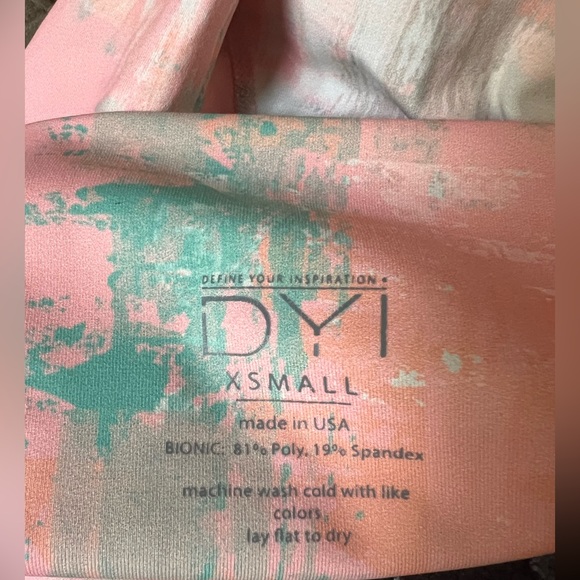 DYI high waisted leggings - Picture 3 of 3